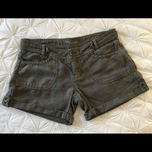 Level 99 Linen Shorts